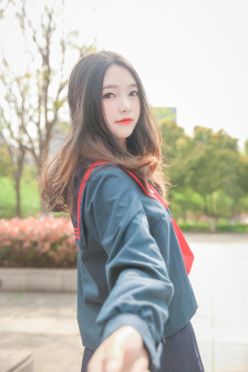 丰满的人妻HD