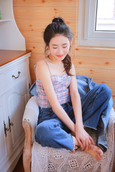 18岁女RAPPERDISSSUBS大豆